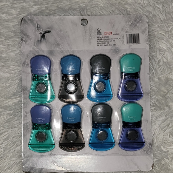 Wakanda Forever Magnetic Bag Clips - Picture 2 of 7